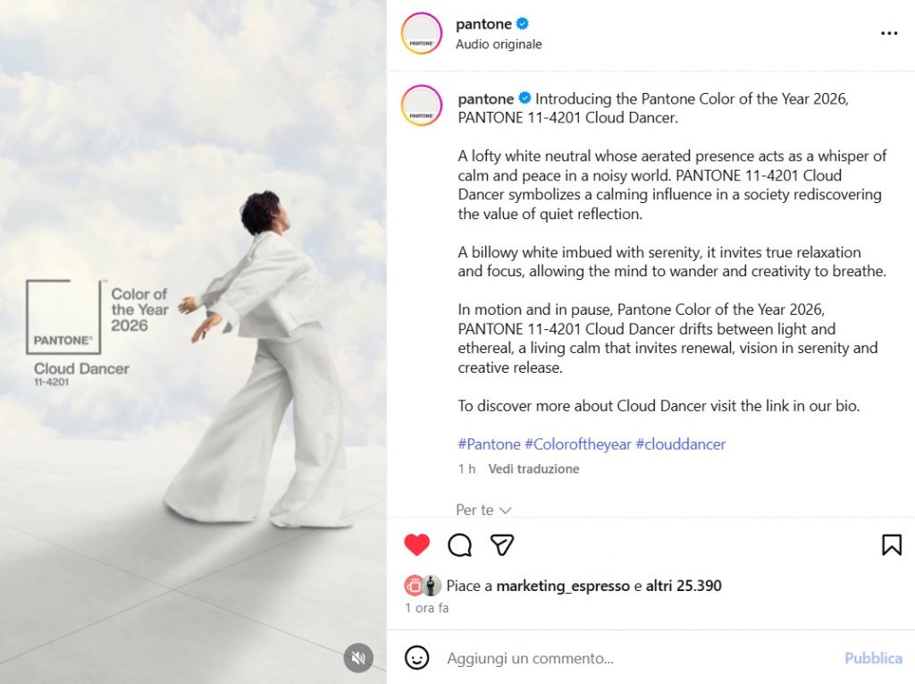 PANTONE 11-4201 Cloud Dancer